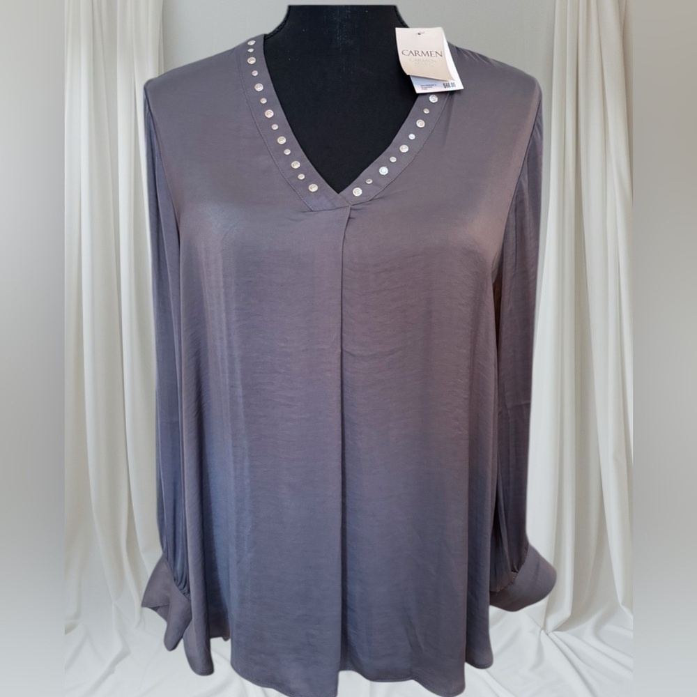 CARMEN MARC VALVO V-NECK STUDDED GREY SILKY DRESSY BUSINESS BLOUSE SIZE MED NEW - Picture 2 of 8